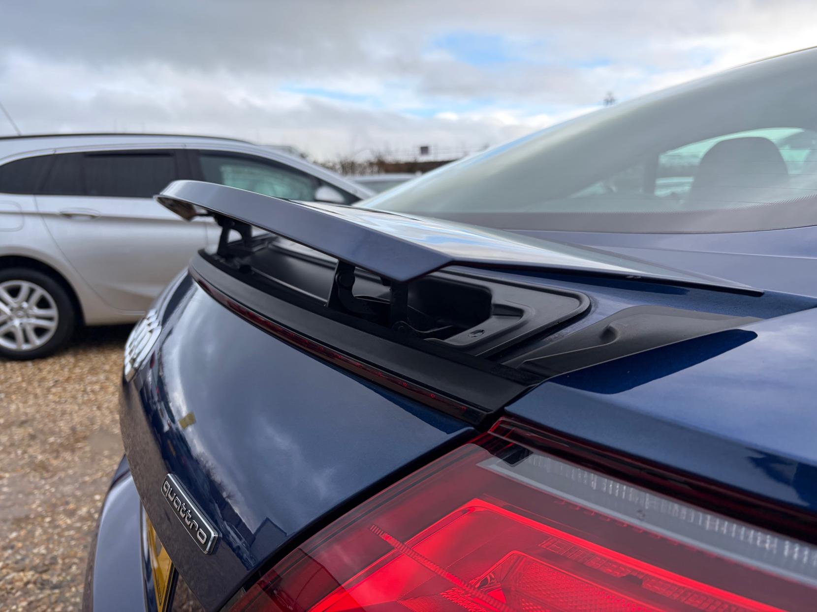 Audi TT 2.0 TFSI S line Coupe 3dr Petrol S Tronic quattro Euro 6 (s/s) (230 ps)