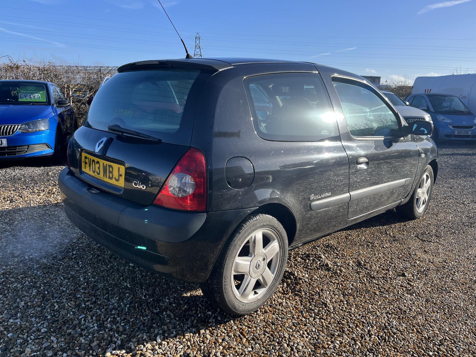 Renault Clio 1.5 dCi Dynamique Hatchback 3dr Diesel Manual (110 g/km, 80 bhp)