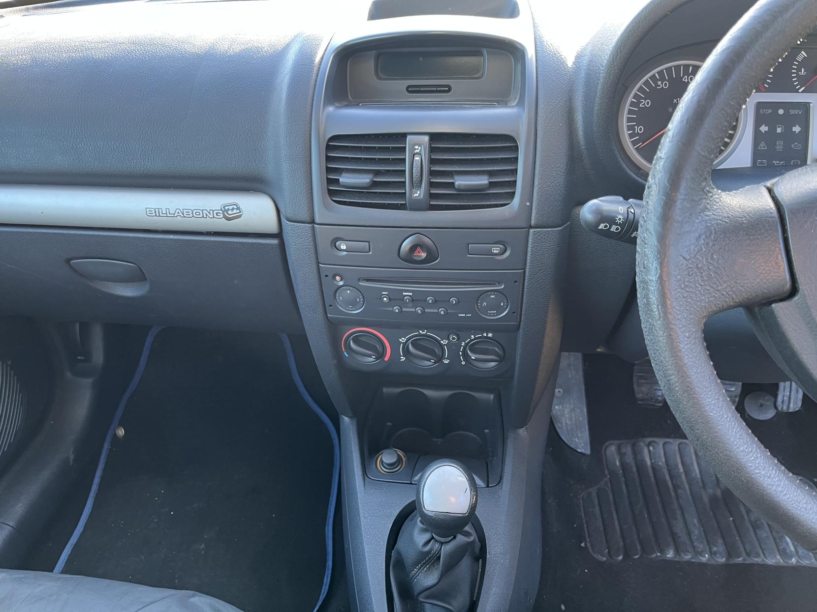 Renault Clio 1.5 dCi Dynamique Hatchback 3dr Diesel Manual (110 g/km, 80 bhp)