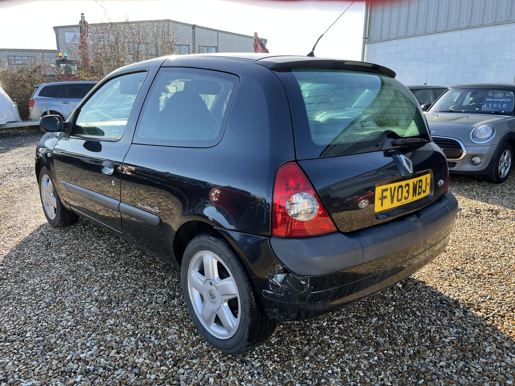 Renault Clio 1.5 dCi Dynamique Hatchback 3dr Diesel Manual (110 g/km, 80 bhp)