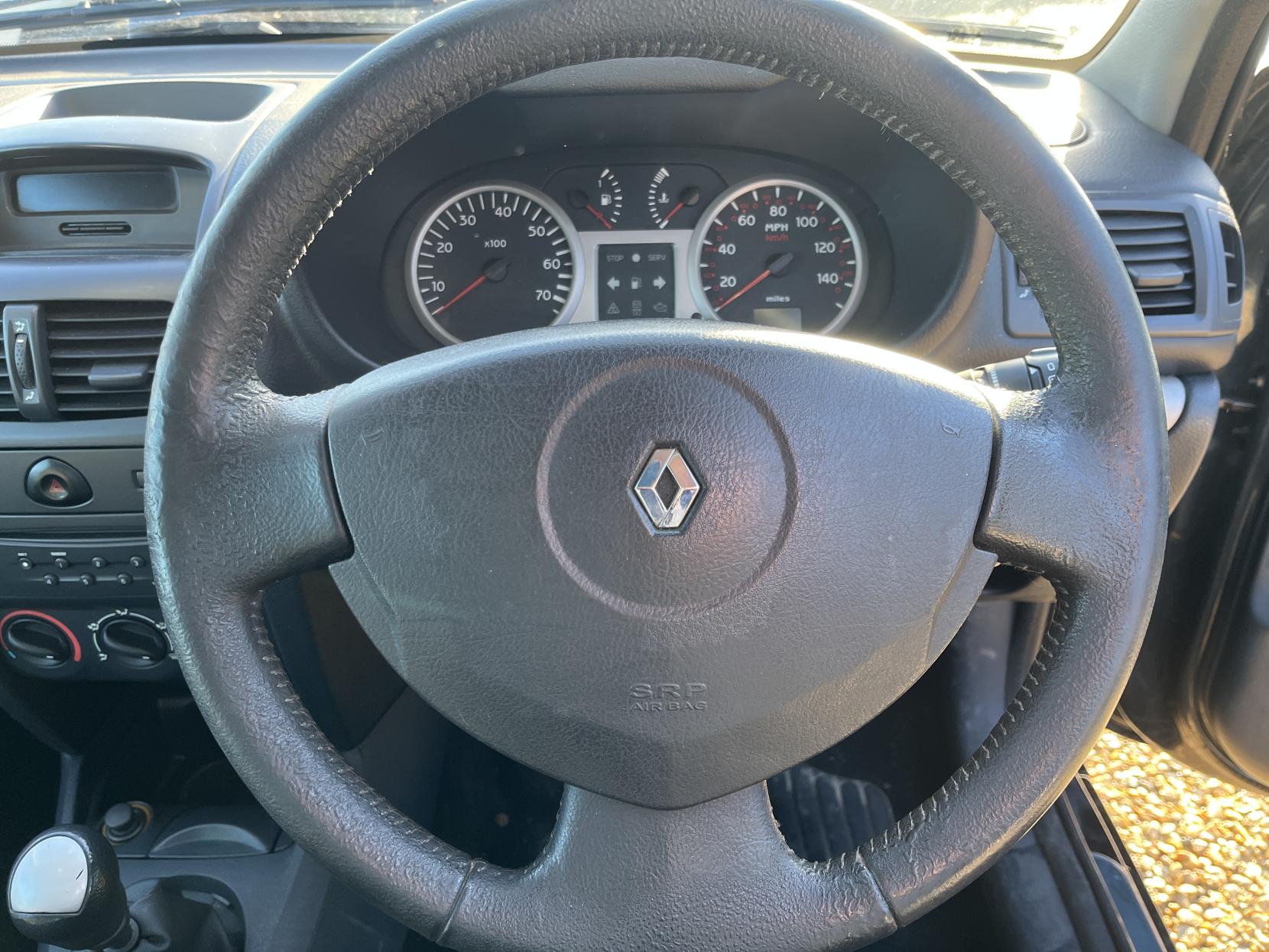 Renault Clio 1.5 dCi Dynamique Hatchback 3dr Diesel Manual (110 g/km, 80 bhp)