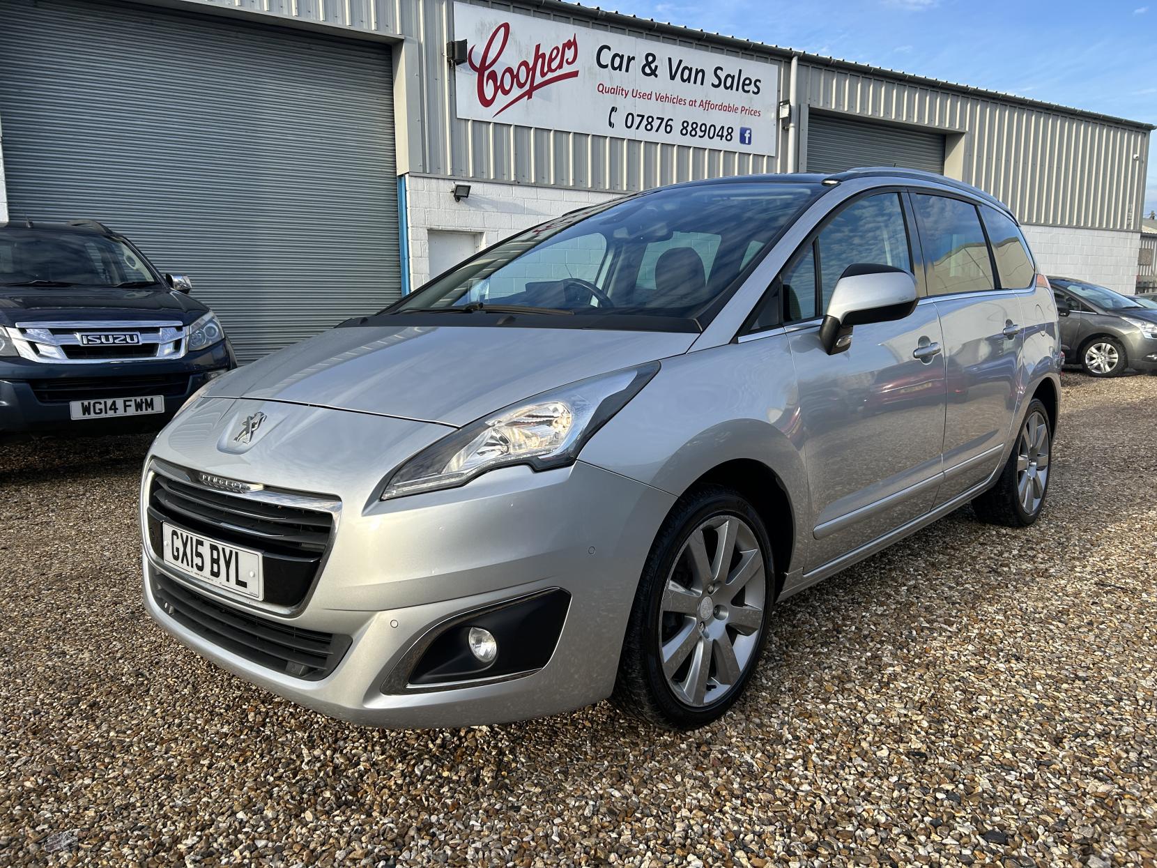 Peugeot 5008 1.6 e-HDi Allure MPV 5dr Diesel EGC Euro 5 (s/s) (115 ps)