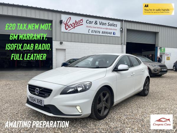 Volvo V40 1.6 D2 R-Design Hatchback 5dr Diesel Manual Euro 5 (s/s) (115 ps)
