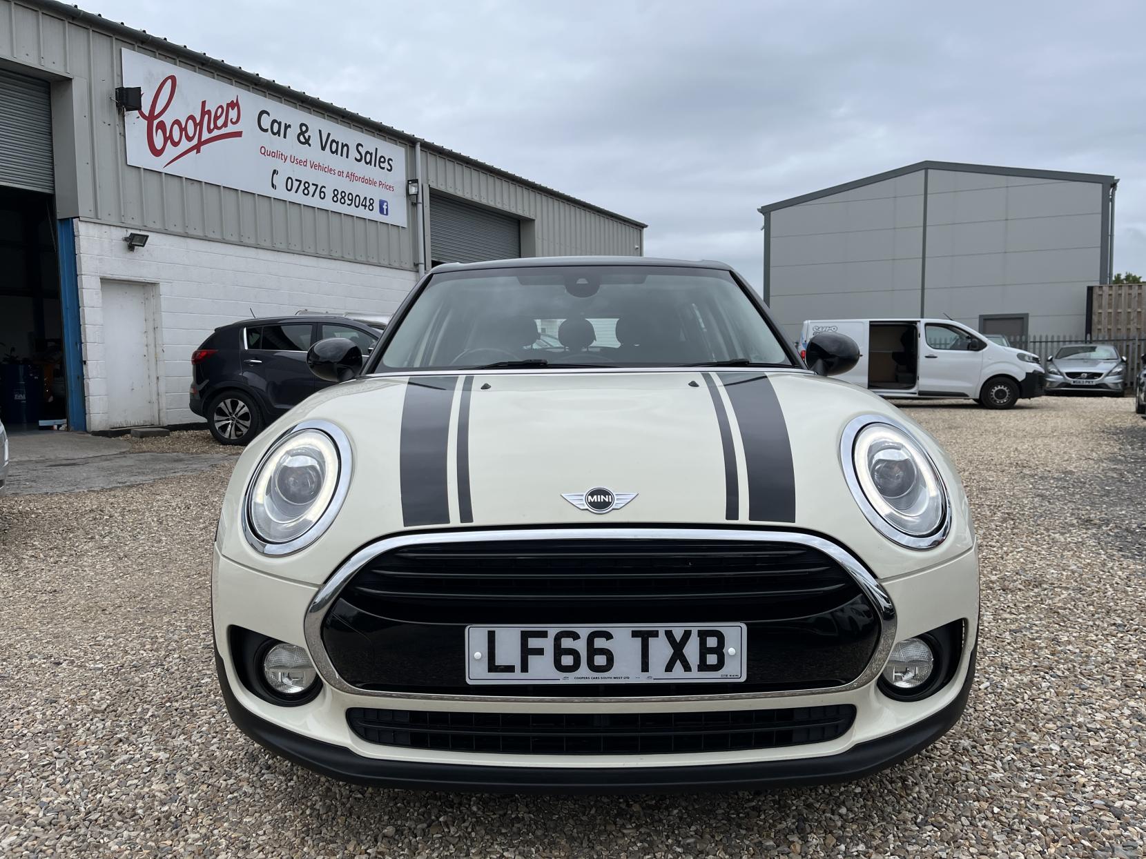 MINI Clubman 2.0 Cooper D Estate 6dr Diesel Manual Euro 6 (s/s) (150 ps)