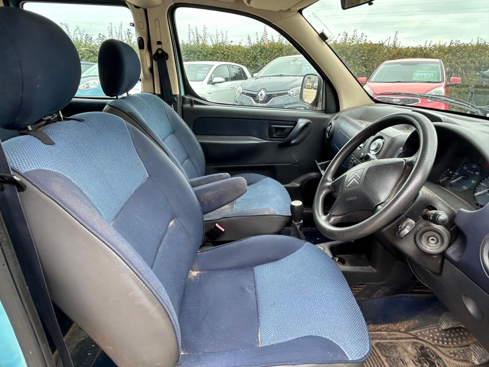 Citroen Berlingo 1.9D Desire Multispace MPV 5dr Diesel Manual (181 g/km, 68 bhp)