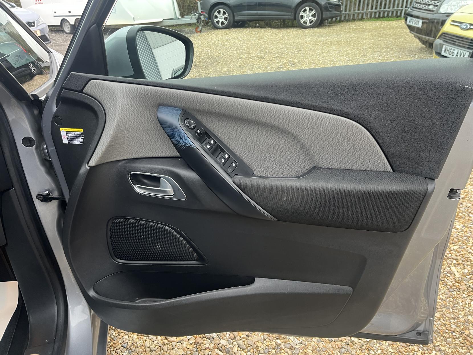 Citroen Grand C4 Picasso 1.6 BlueHDi Feel MPV 5dr Diesel Manual Euro 6 (s/s) (120 ps)