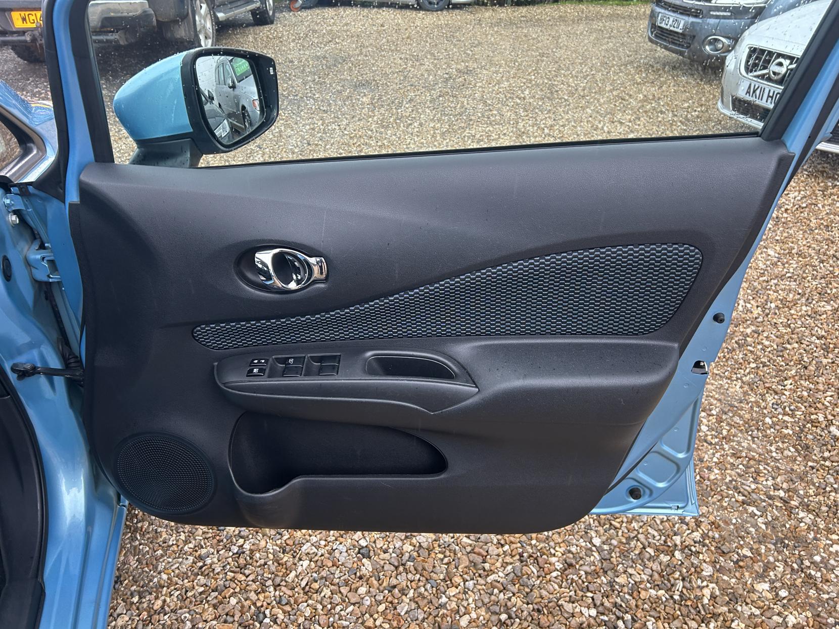 Nissan Note 1.2 12V Acenta Premium Hatchback 5dr Petrol Manual Euro 5 (s/s) (80 ps)