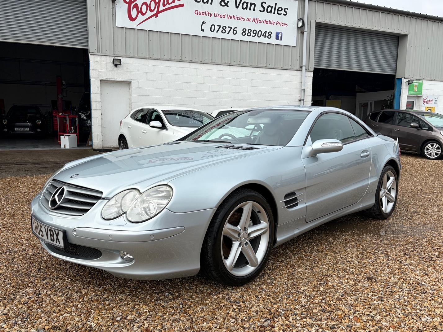 Mercedes-Benz SL 3.7 SL350 Convertible 2dr Petrol Automatic (281 g/km, 245 bhp)