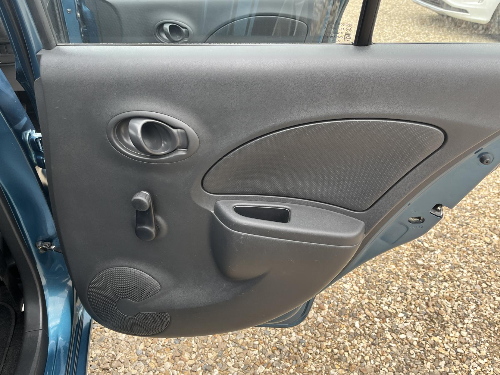 Nissan Micra 1.2 Visia Hatchback 5dr Petrol Manual Euro 5 (80 ps)