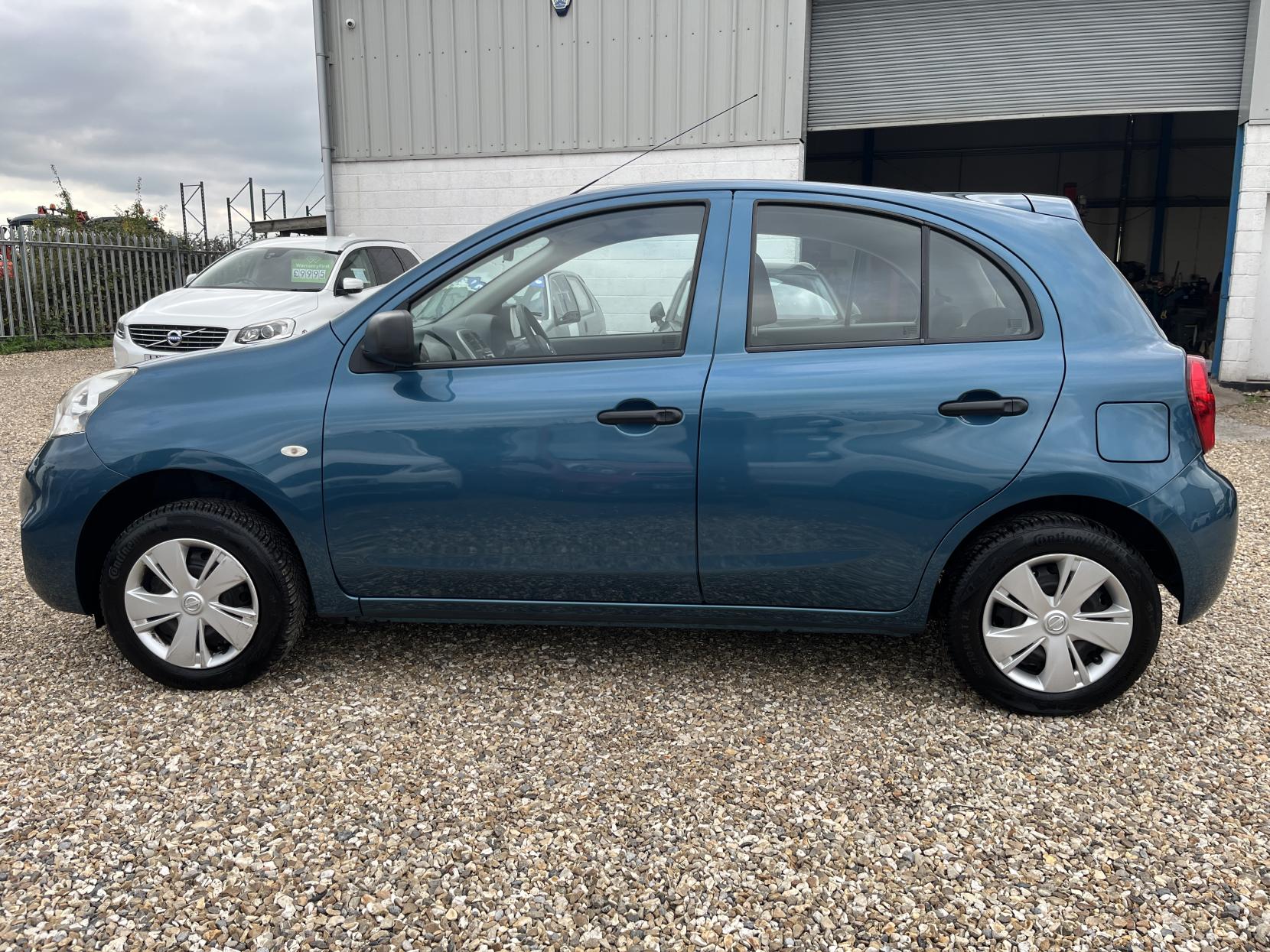 Nissan Micra 1.2 Visia Hatchback 5dr Petrol Manual Euro 5 (80 ps)