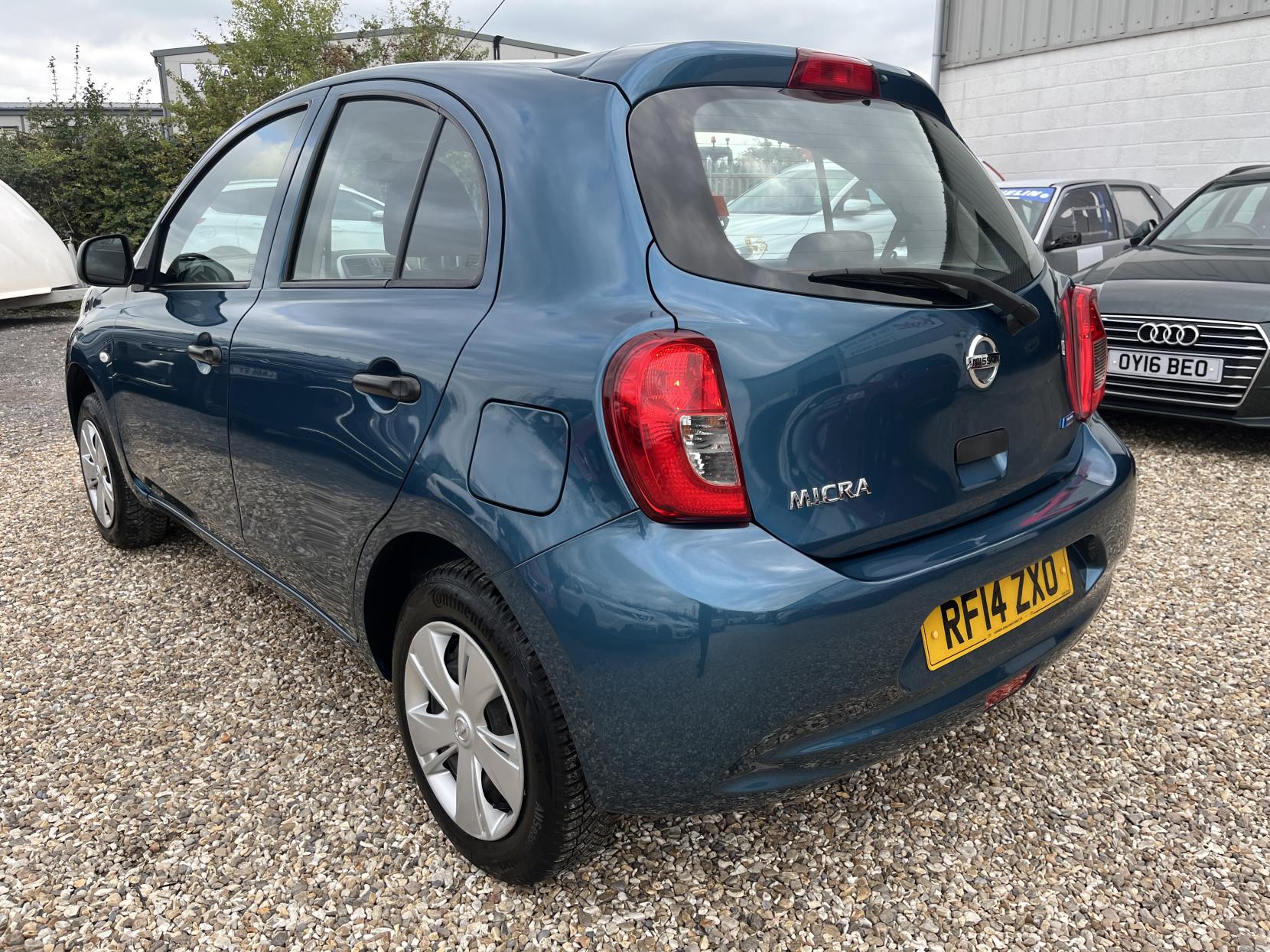 Nissan Micra 1.2 Visia Hatchback 5dr Petrol Manual Euro 5 (80 ps)
