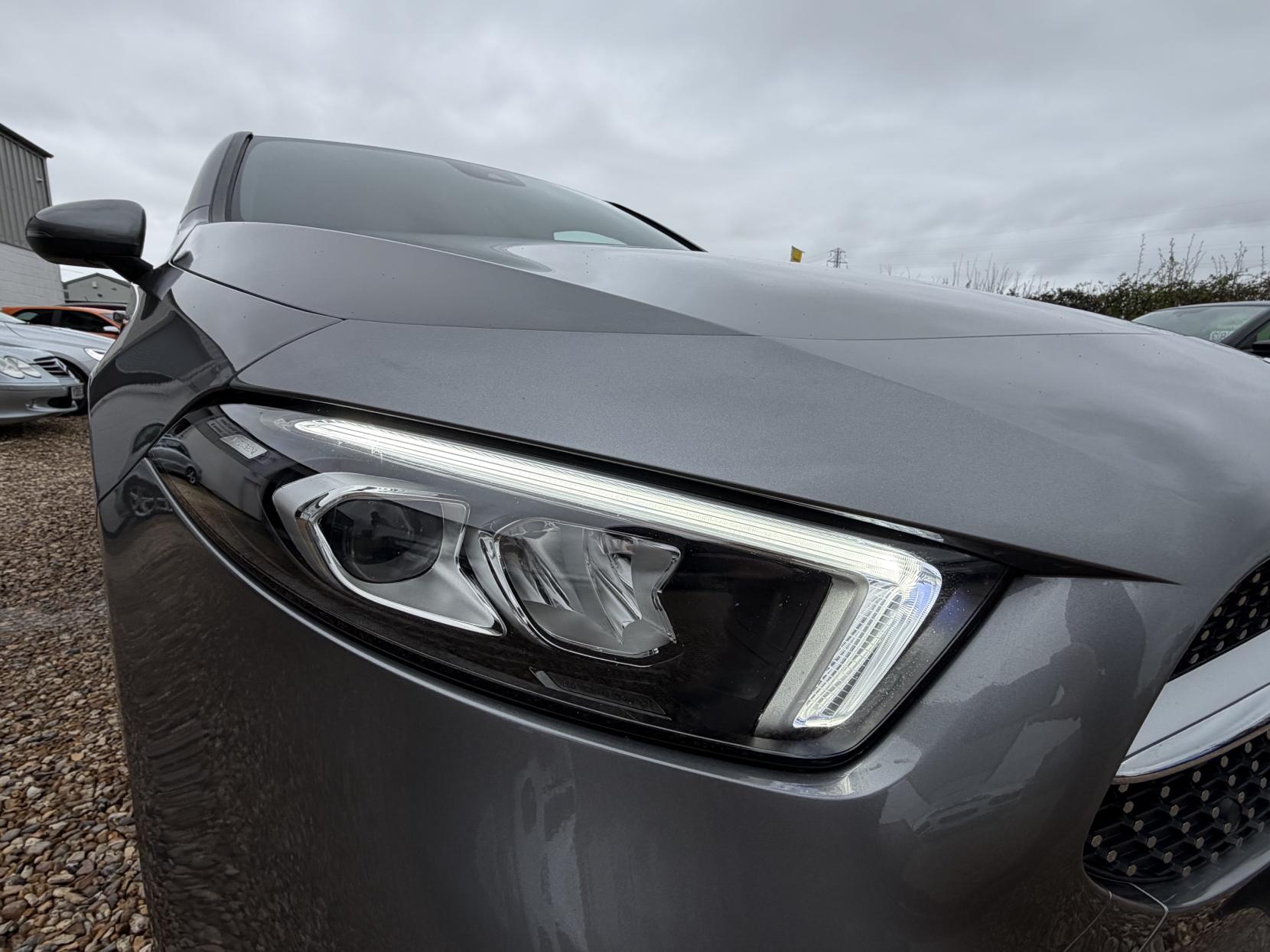 Mercedes-Benz A Class 2.0 A220d AMG Line Hatchback 5dr Diesel 8G-DCT Euro 6 (s/s) (190 ps)