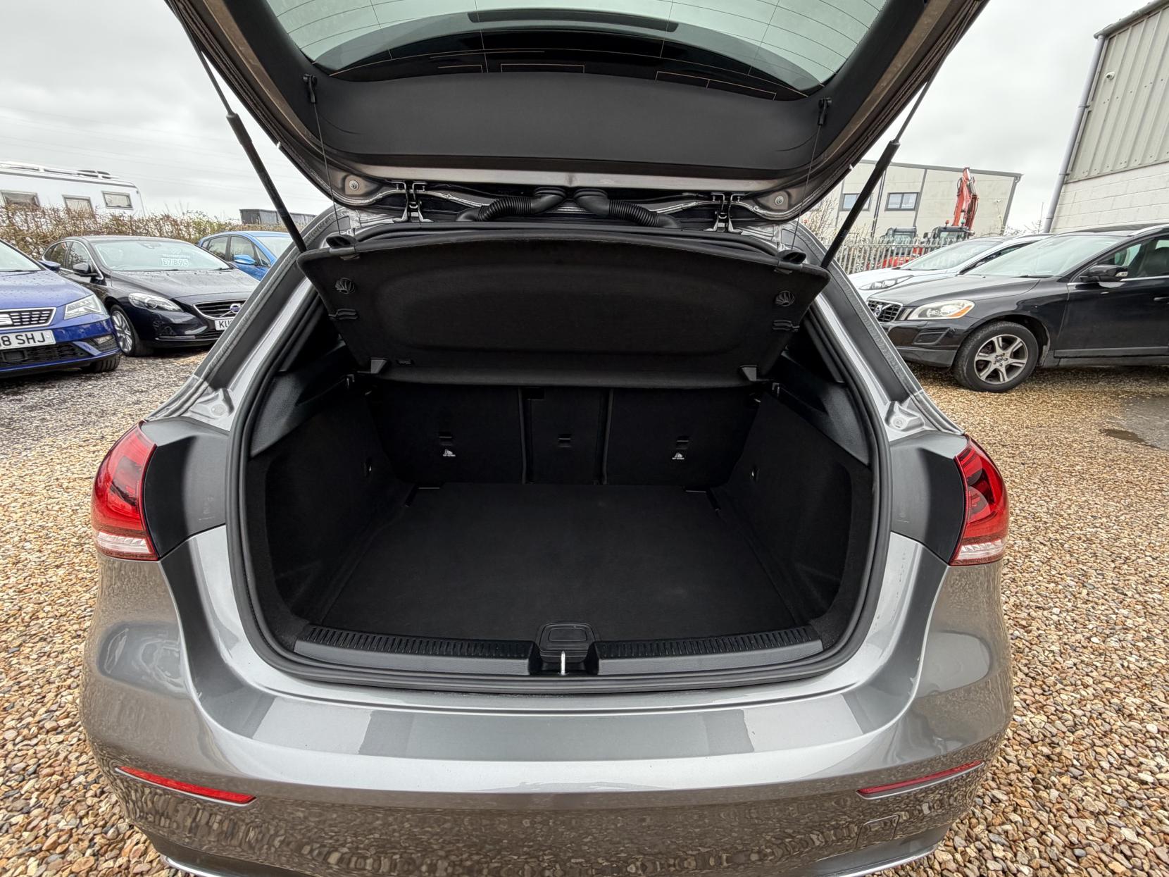 Mercedes-Benz A Class 2.0 A220d AMG Line Hatchback 5dr Diesel 8G-DCT Euro 6 (s/s) (190 ps)