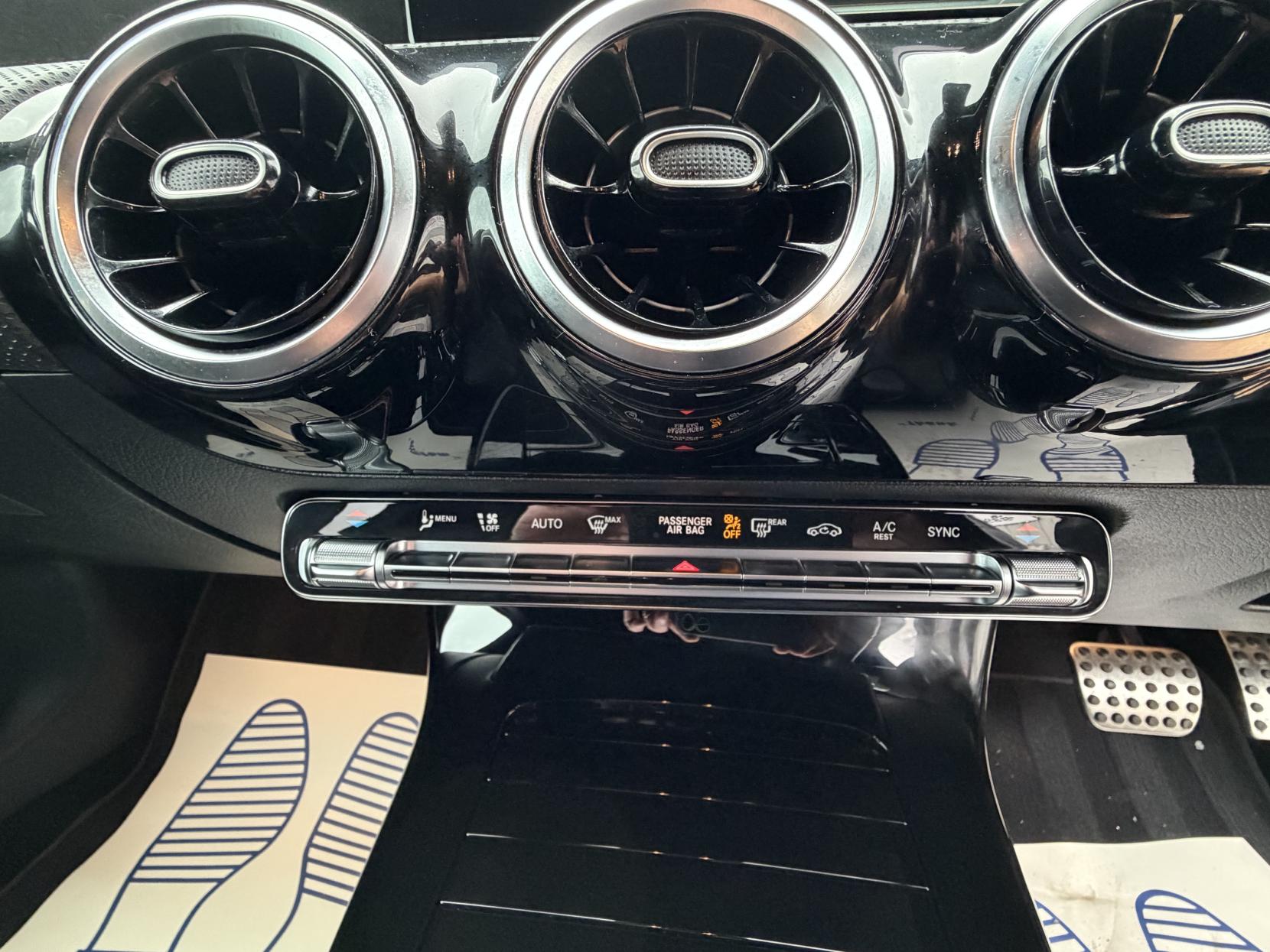 Mercedes-Benz A Class 2.0 A220d AMG Line Hatchback 5dr Diesel 8G-DCT Euro 6 (s/s) (190 ps)