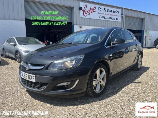 Vauxhall Astra 1.7 CDTi ecoFLEX SRi Hatchback 5dr Diesel Manual Euro 5 (s/s) (110 ps)