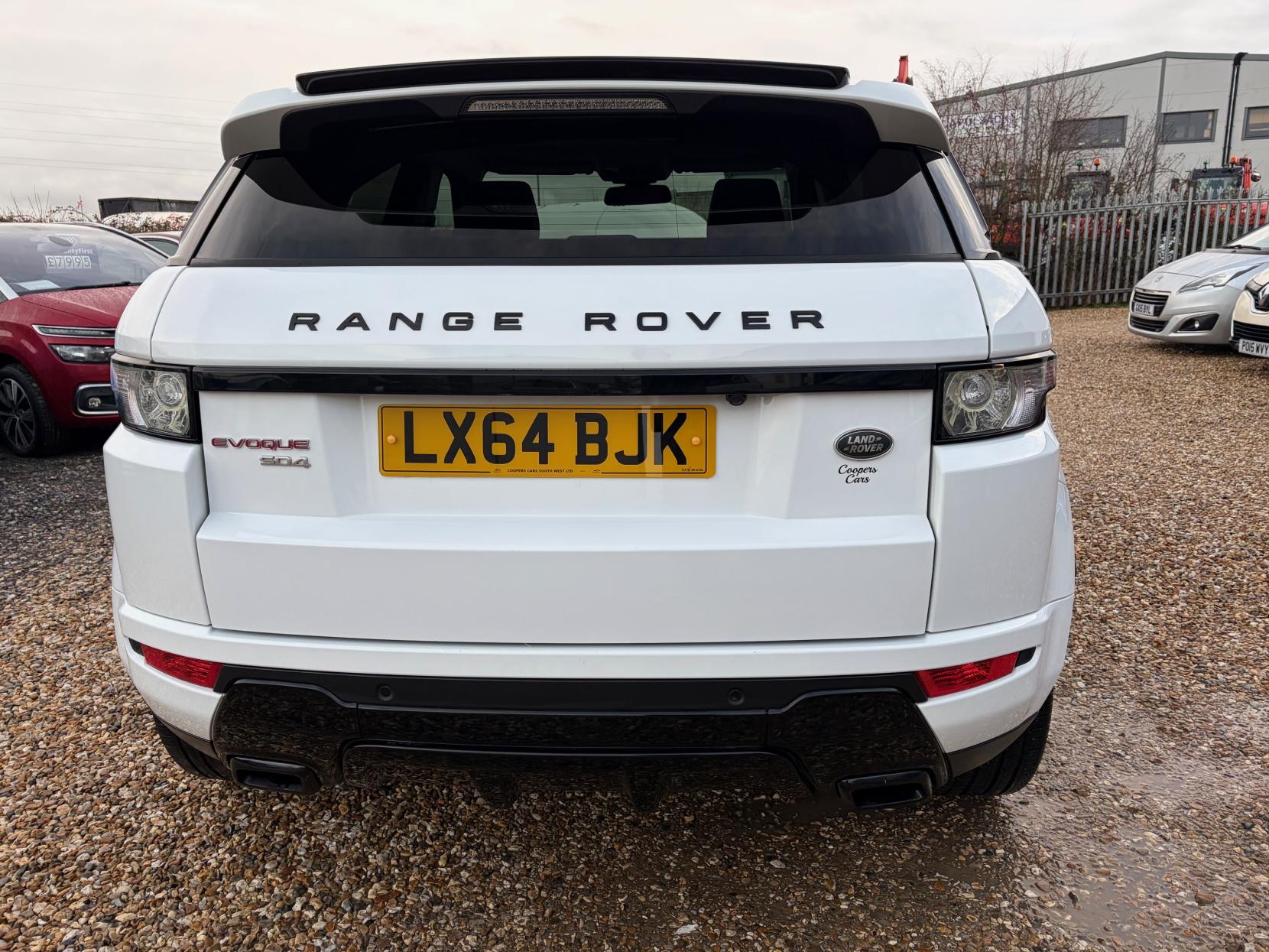 Land Rover Range Rover Evoque 2.2 SD4 Dynamic SUV 5dr Diesel Auto 4WD Euro 5 (s/s) (190 ps)