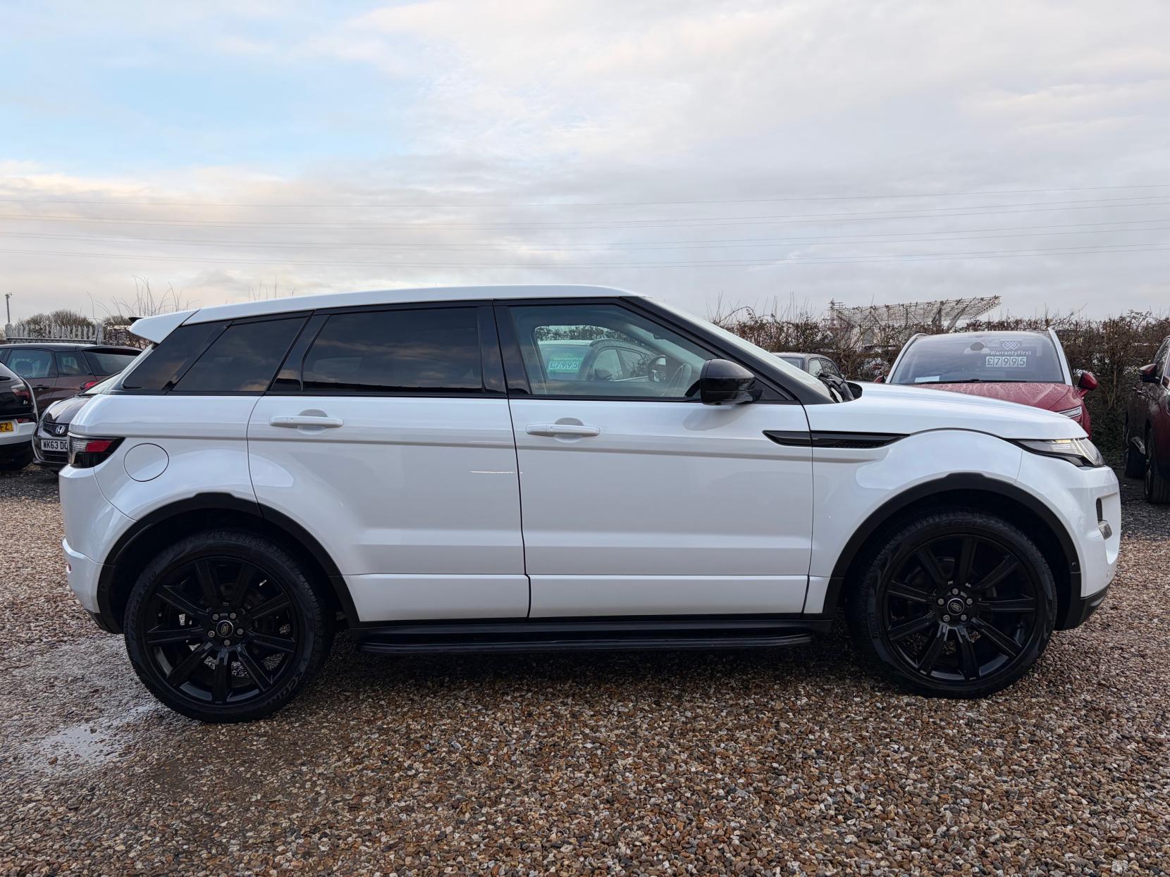 Land Rover Range Rover Evoque 2.2 SD4 Dynamic SUV 5dr Diesel Auto 4WD Euro 5 (s/s) (190 ps)