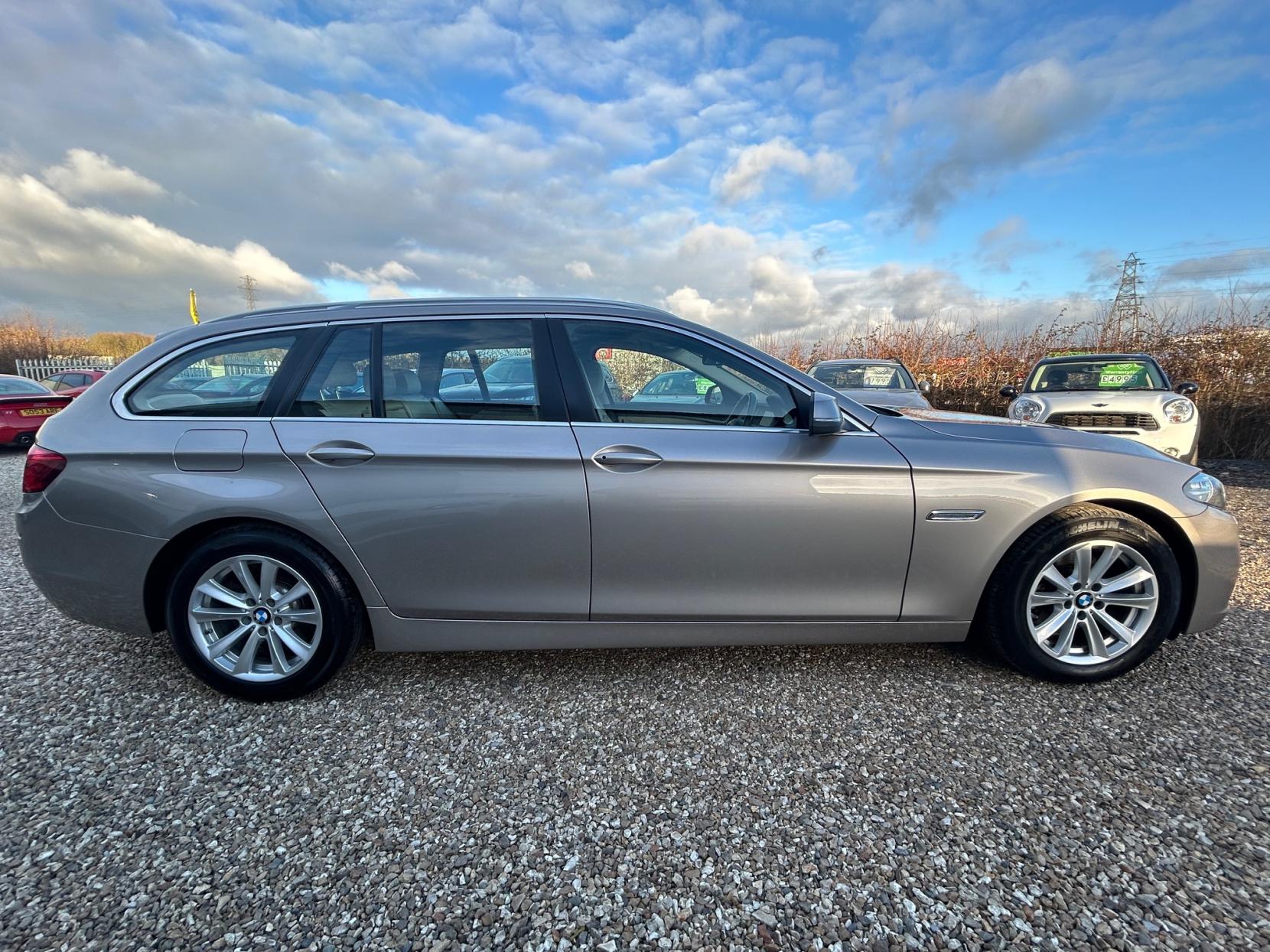 BMW 5 Series 2.0 520d SE Touring 5dr Diesel Auto Euro 6 (s/s) (190 ps)