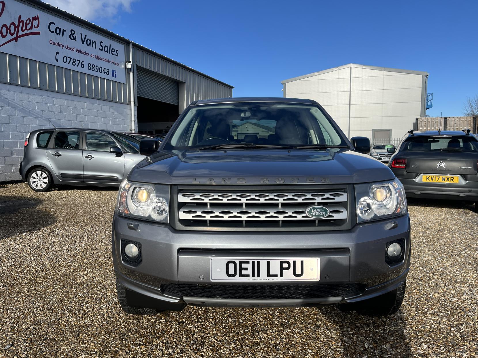 Land Rover Freelander 2 2.2 SD4 HSE SUV 5dr Diesel CommandShift 4WD Euro 5 (190 ps)