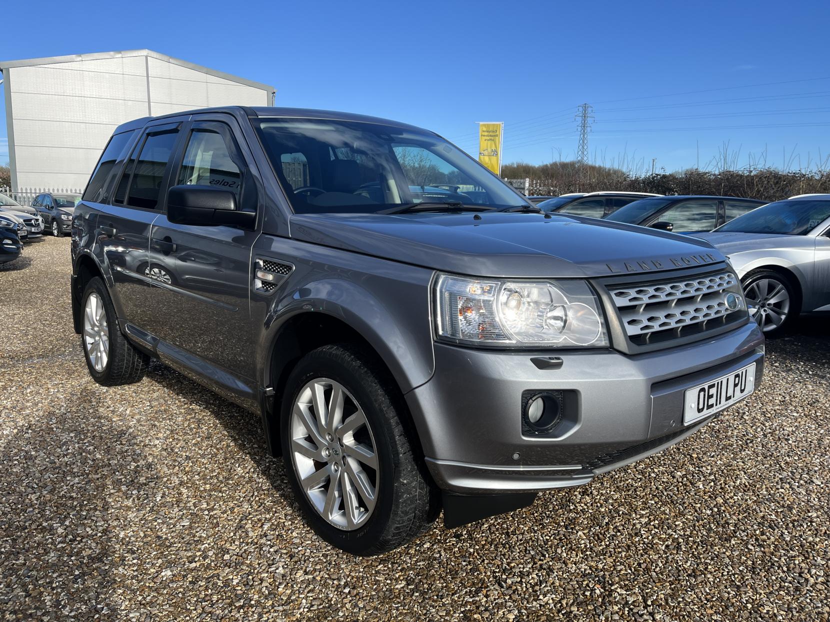 Land Rover Freelander 2 2.2 SD4 HSE SUV 5dr Diesel CommandShift 4WD Euro 5 (190 ps)