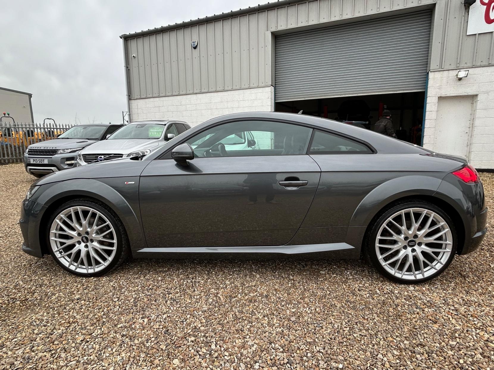 Audi TT 2.0 TFSI S line Coupe 3dr Petrol S Tronic quattro Euro 6 (s/s) (230 ps)