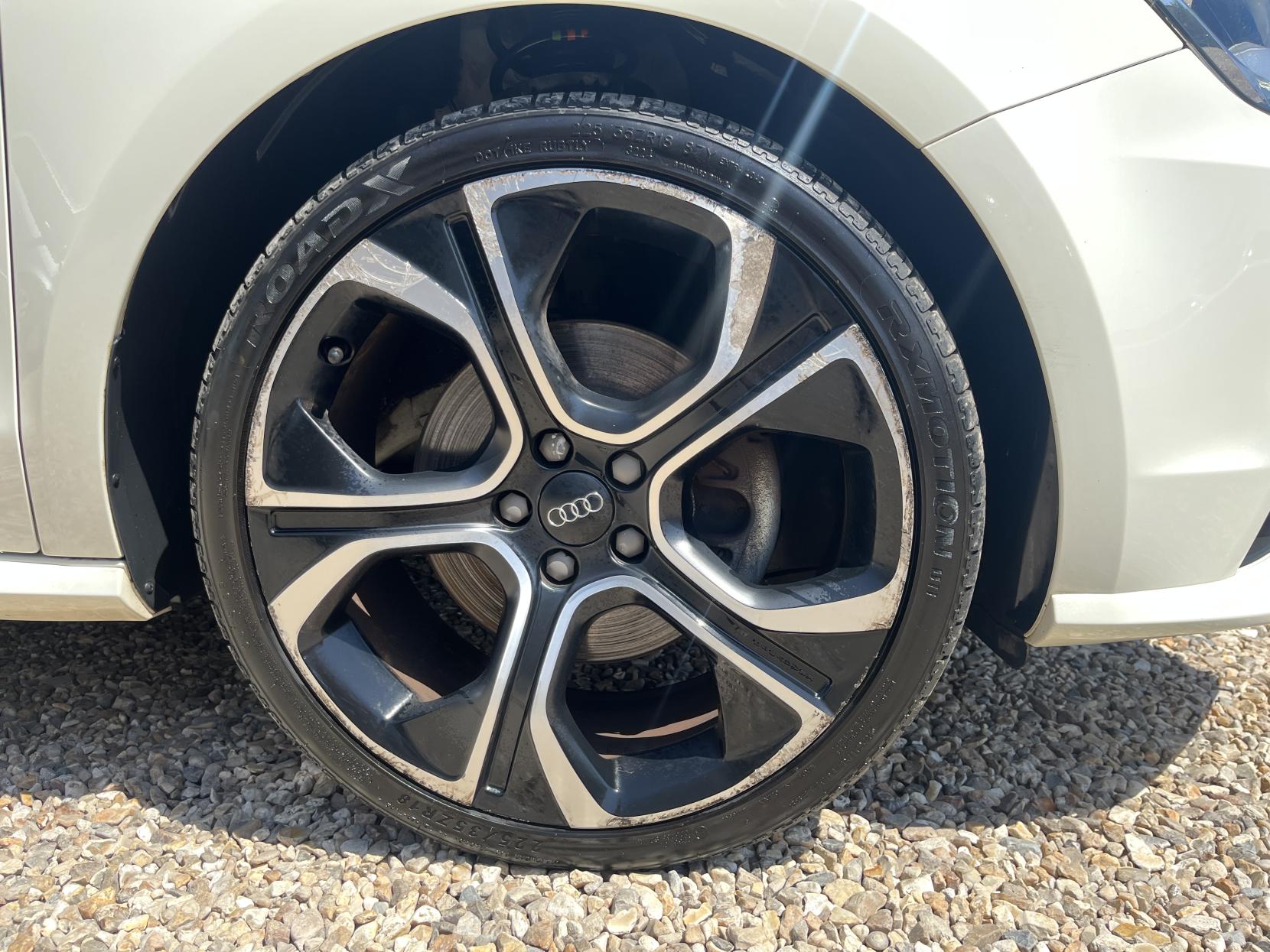 Audi A1 1.4 TFSI Sport Hatchback 3dr Petrol Manual Euro 5 (s/s) (122 ps)