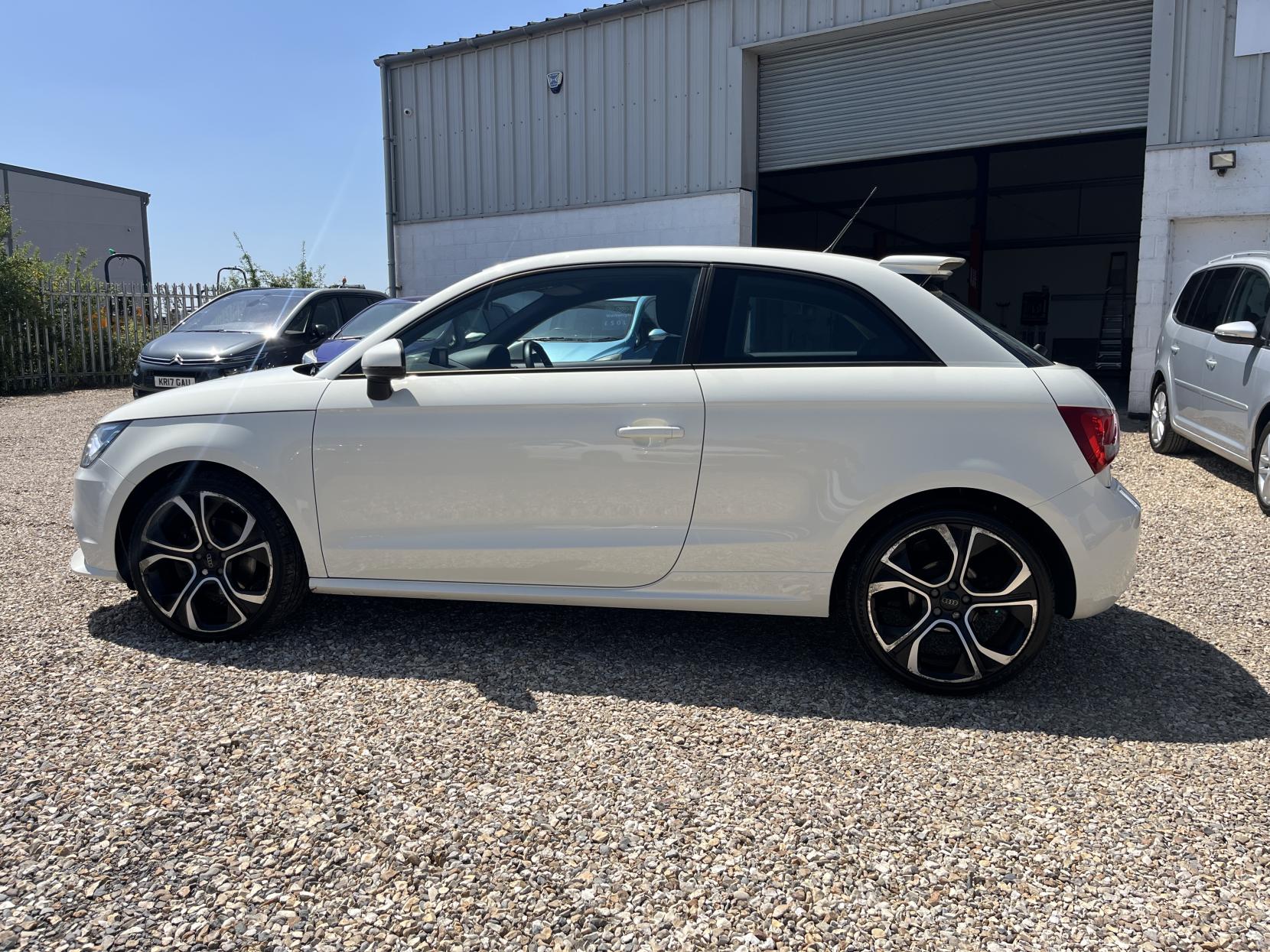 Audi A1 1.4 TFSI Sport Hatchback 3dr Petrol Manual Euro 5 (s/s) (122 ps)