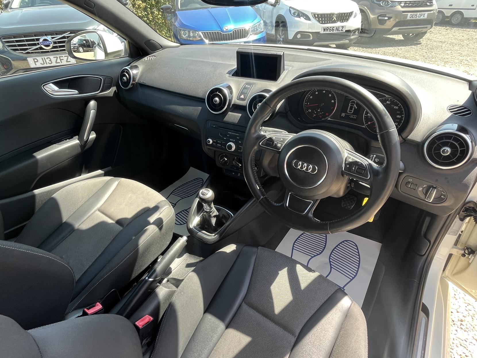 Audi A1 1.4 TFSI Sport Hatchback 3dr Petrol Manual Euro 5 (s/s) (122 ps)