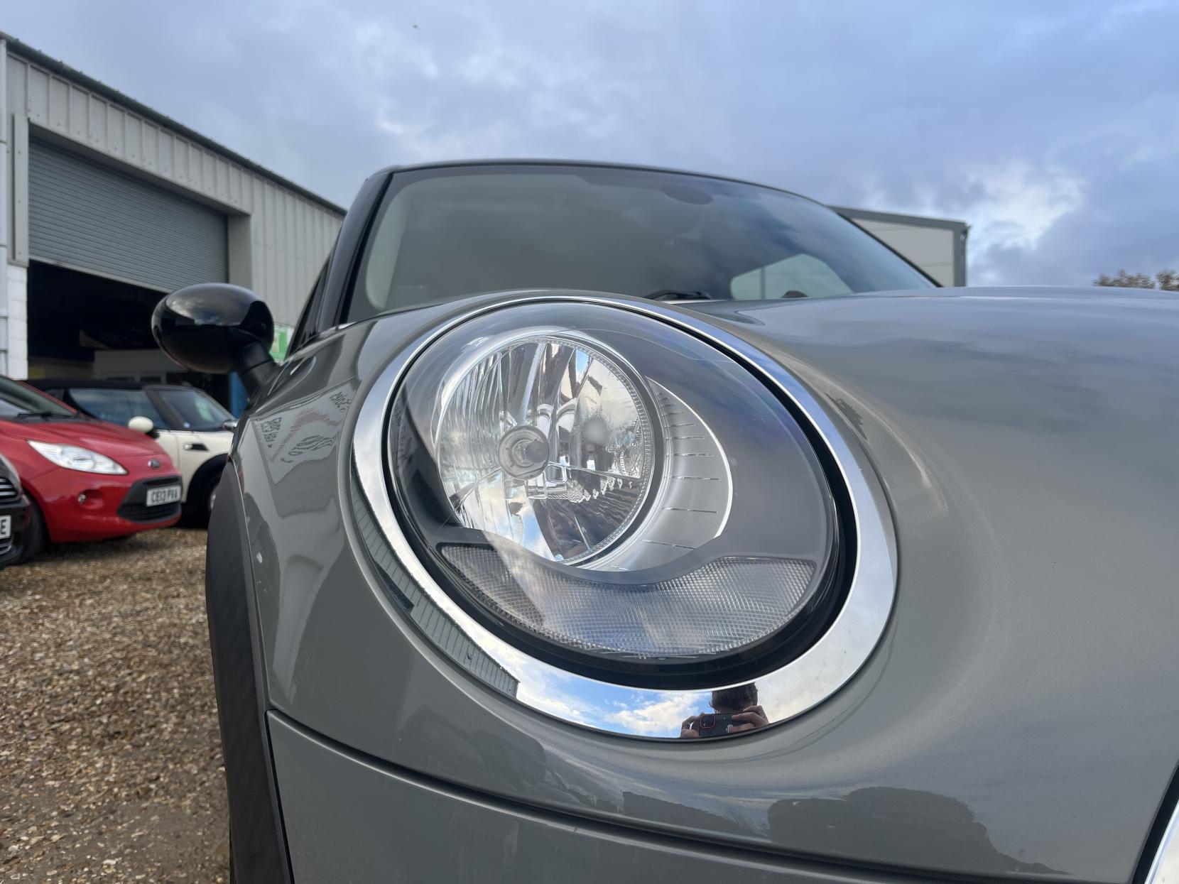 MINI Hatch 1.5 Cooper Hatchback 5dr Petrol Manual Euro 6 (s/s) (136 ps)