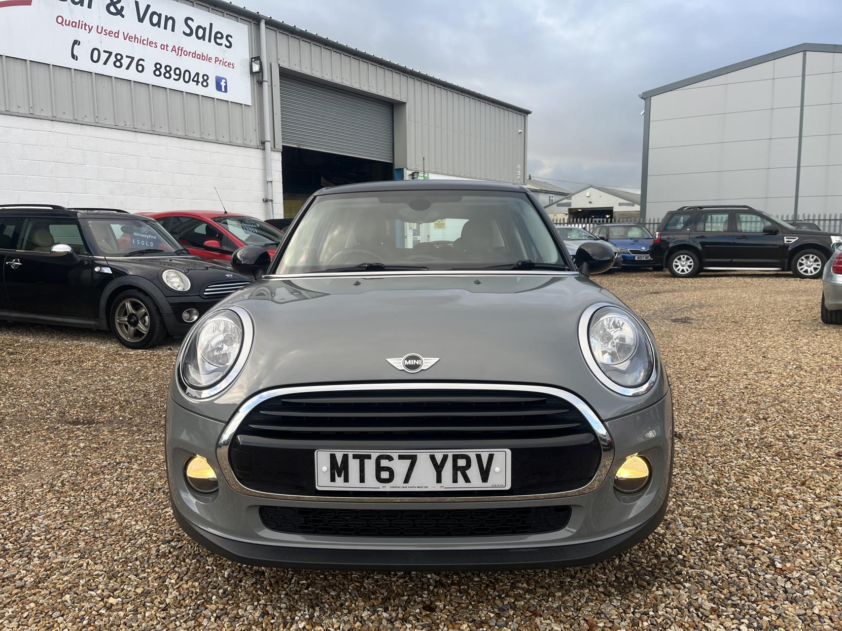 MINI Hatch 1.5 Cooper Hatchback 5dr Petrol Manual Euro 6 (s/s) (136 ps)