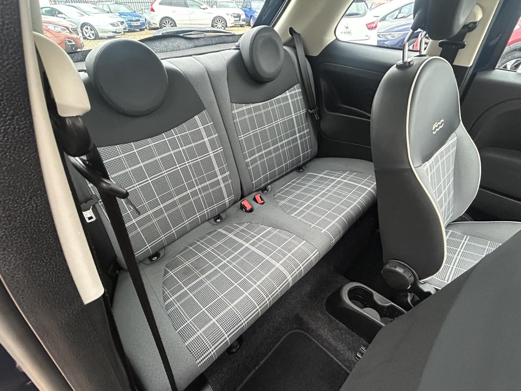 Fiat 500 1.2 Lounge Hatchback 3dr Petrol Manual Euro 6 (s/s) (69 bhp)