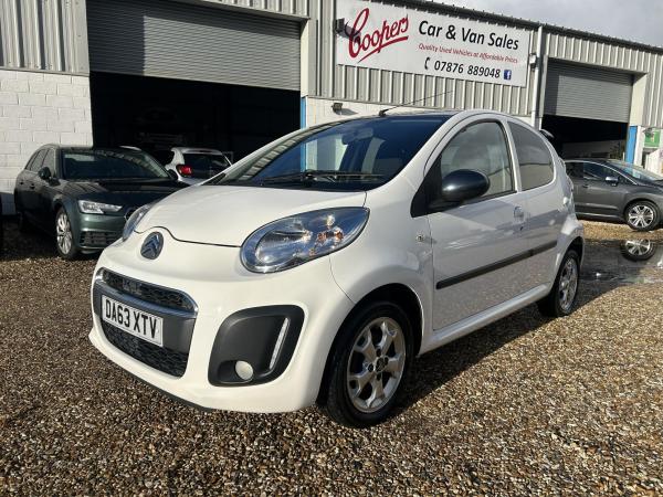Citroen C1 1.0i Platinum Hatchback 5dr Petrol Manual Euro 5 (68 ps)