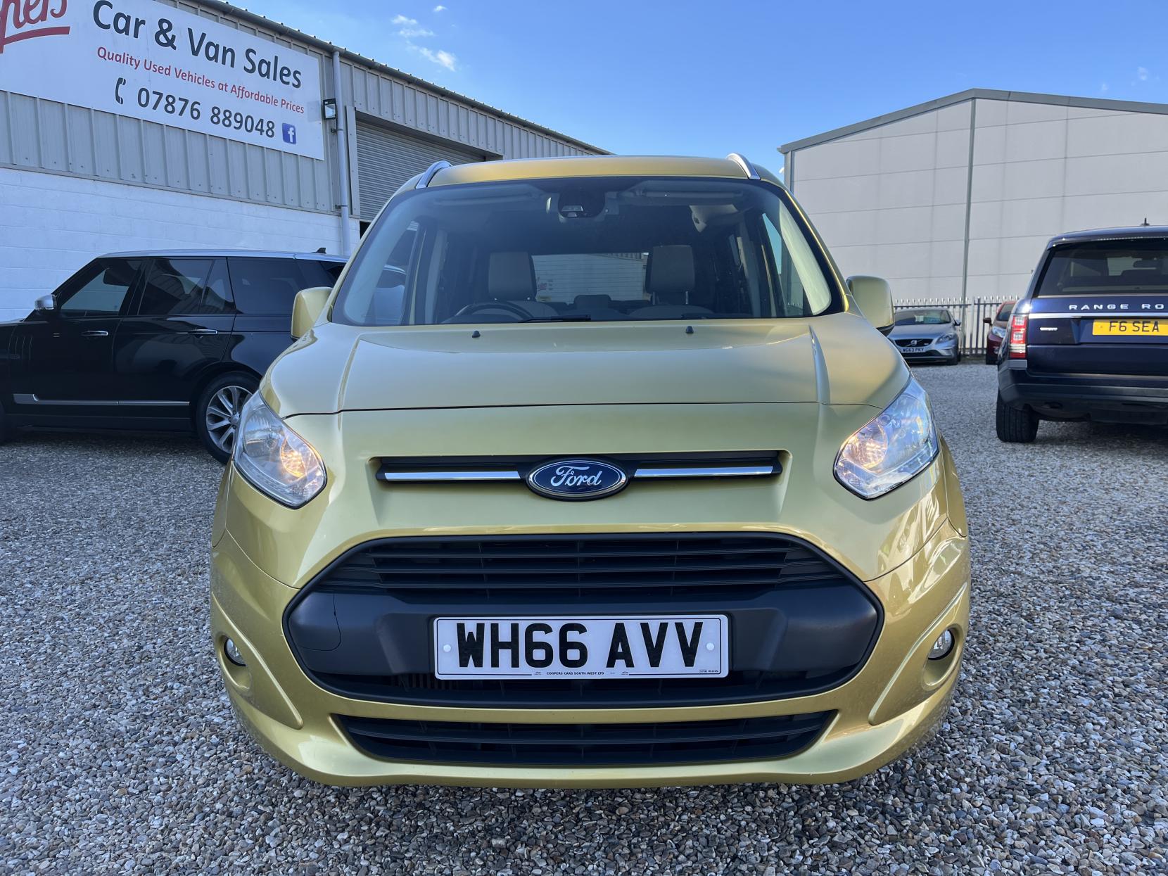 Ford Grand Tourneo Connect 1.5 TDCi Titanium MPV 5dr Diesel Manual Euro 6 (s/s) (120 ps)