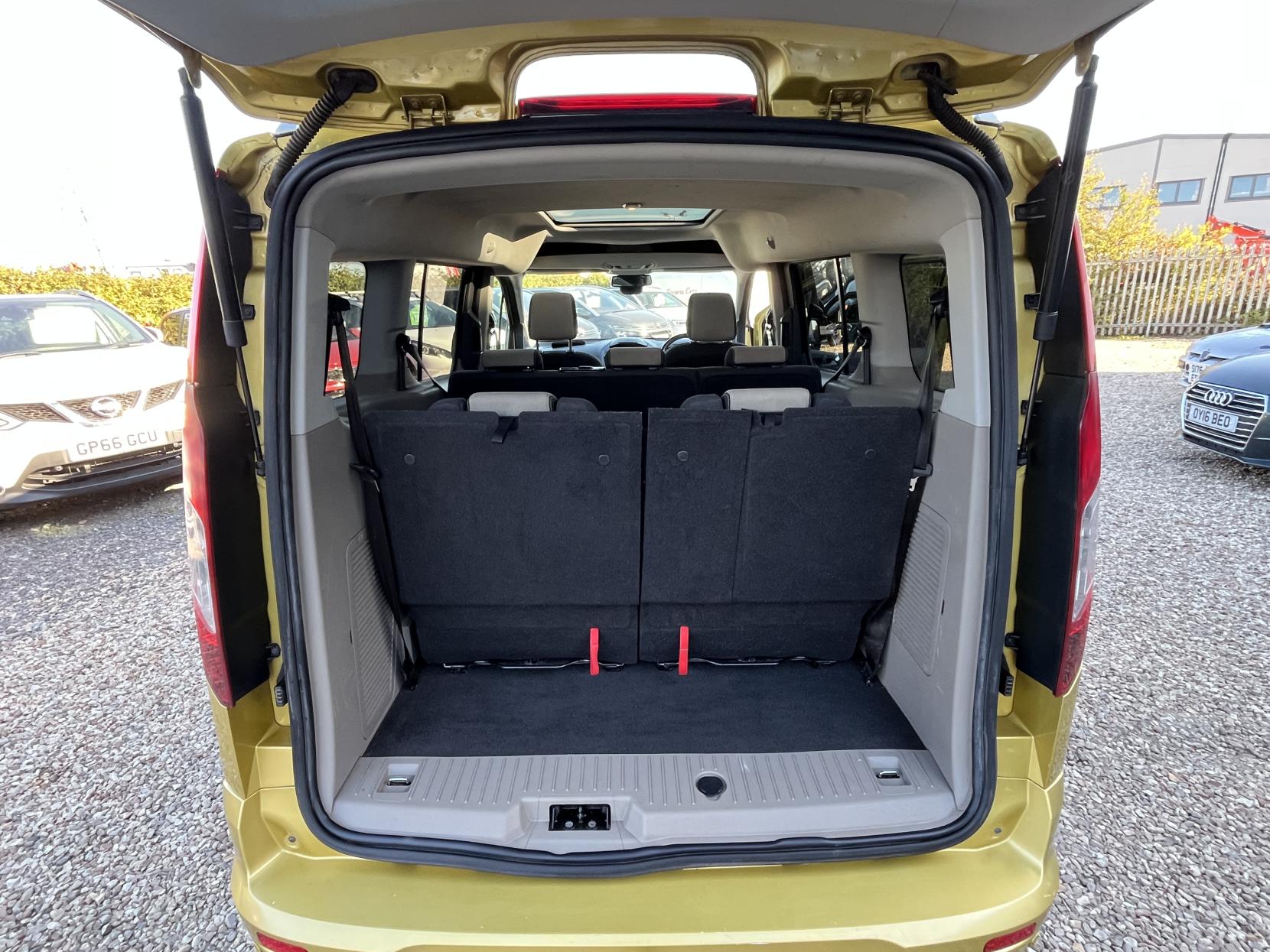 Ford Grand Tourneo Connect 1.5 TDCi Titanium MPV 5dr Diesel Manual Euro 6 (s/s) (120 ps)