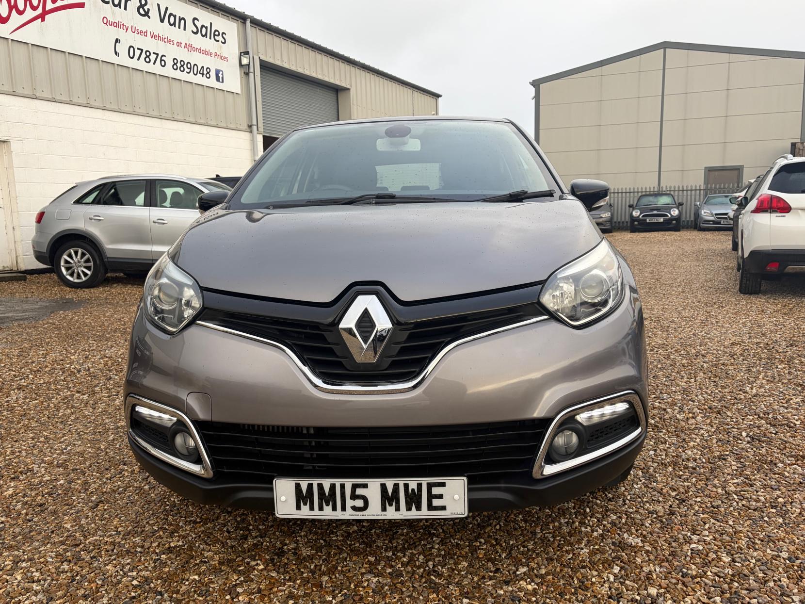 Renault Captur 1.5 dCi ENERGY Dynamique S MediaNav SUV 5dr Diesel Manual Euro 5 (s/s) (90 ps)