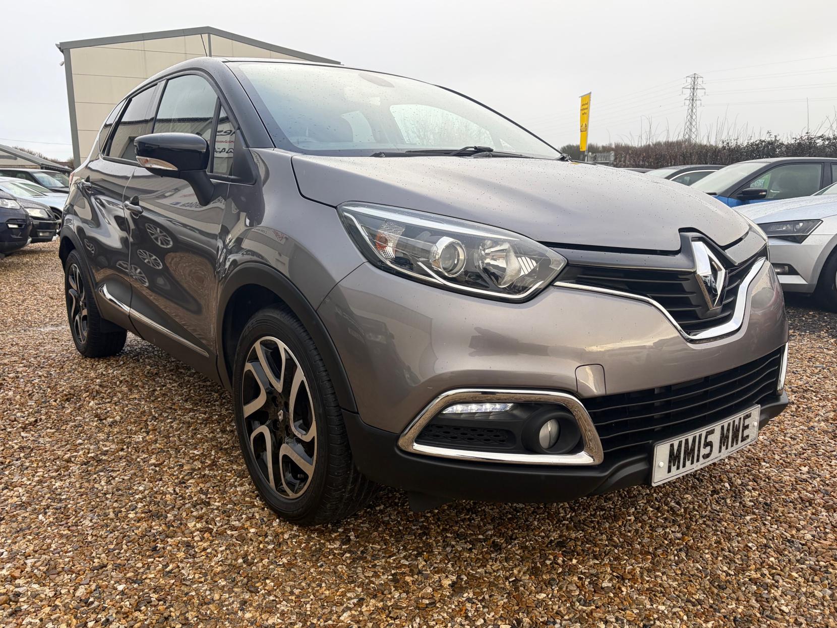 Renault Captur 1.5 dCi ENERGY Dynamique S MediaNav SUV 5dr Diesel Manual Euro 5 (s/s) (90 ps)