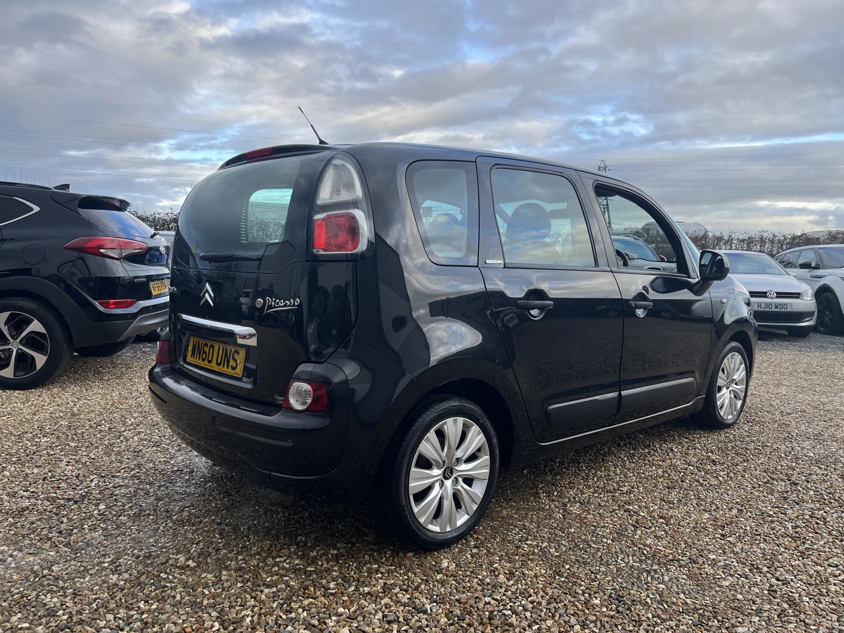 Citroen C3 Picasso 1.6 HDi Airdream + MPV 5dr Diesel Manual Euro 5 (90 ps)