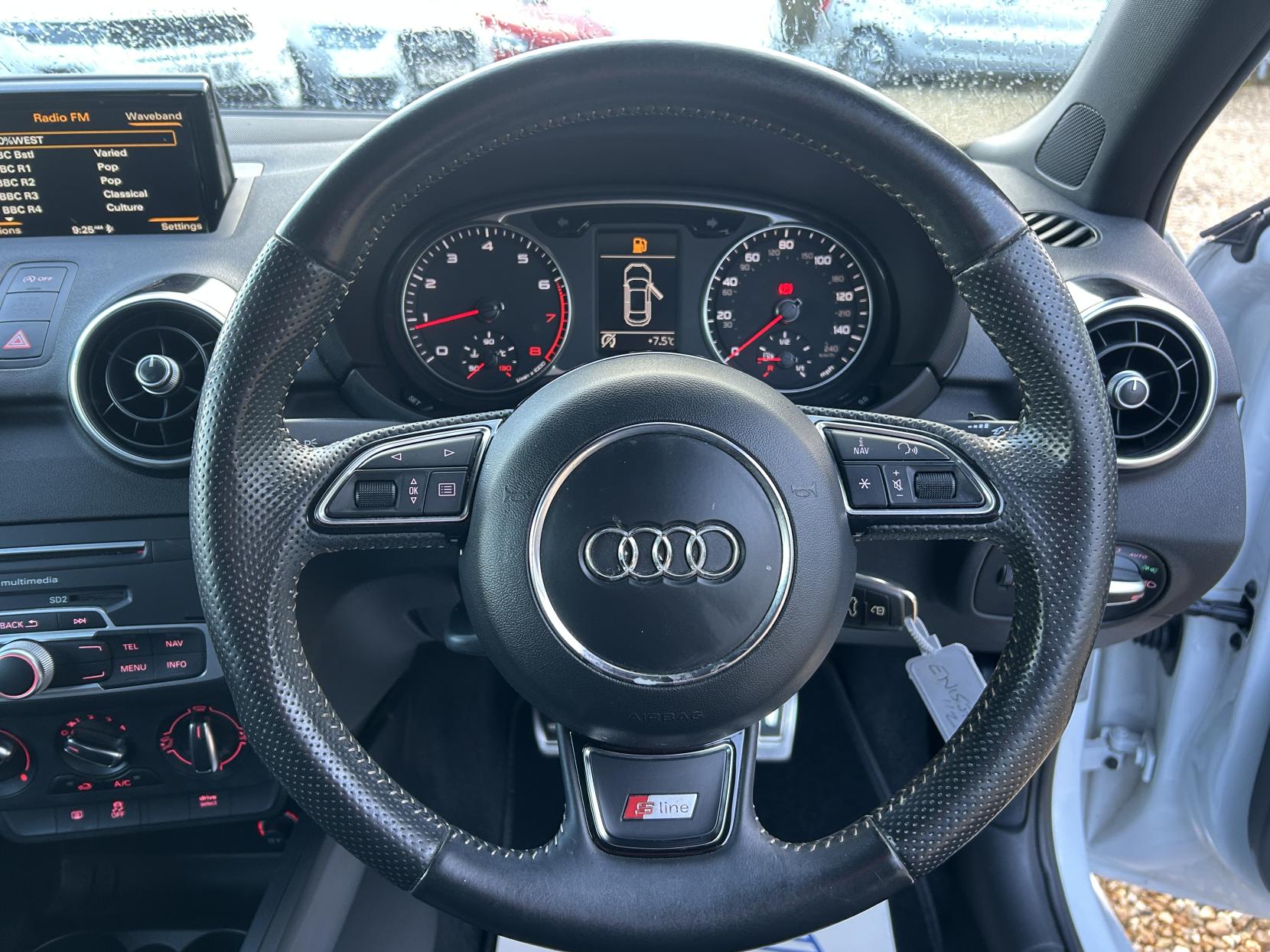 Audi A1 1.4 TFSI S line Hatchback 3dr Petrol Manual Euro 6 (s/s) (125 ps)