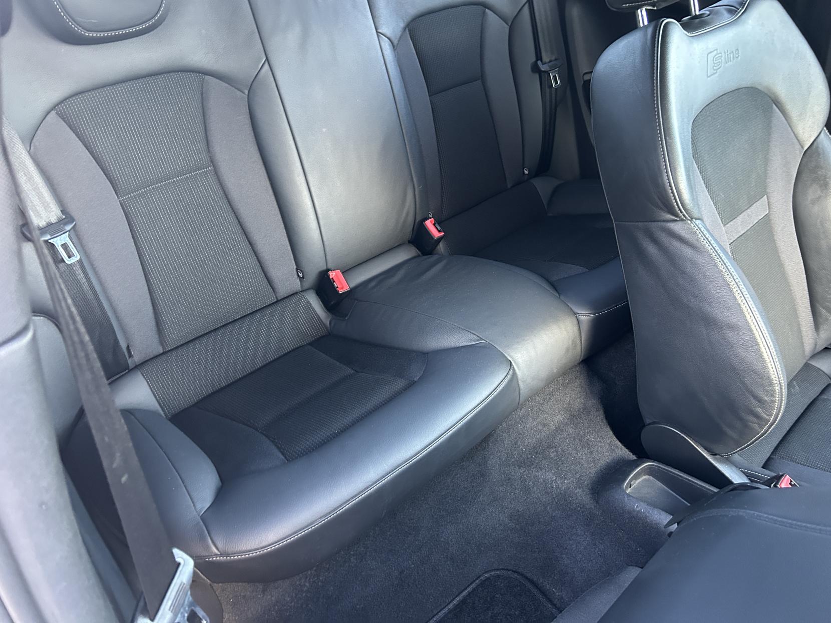 Audi A1 1.4 TFSI S line Hatchback 3dr Petrol Manual Euro 6 (s/s) (125 ps)