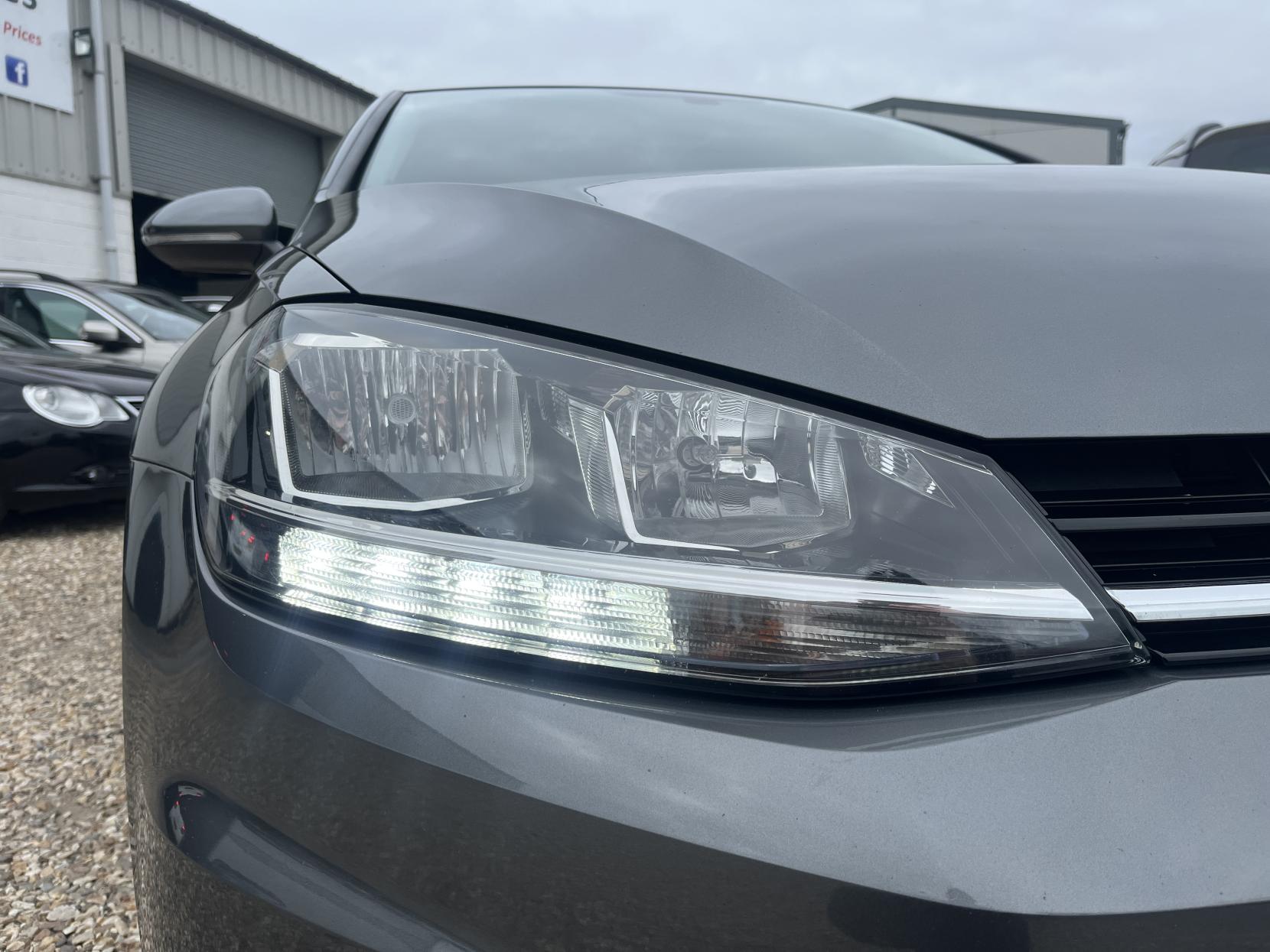 Volkswagen Golf 1.5 TSI EVO GT Estate 5dr Petrol Manual Euro 6 (s/s) (150 ps)