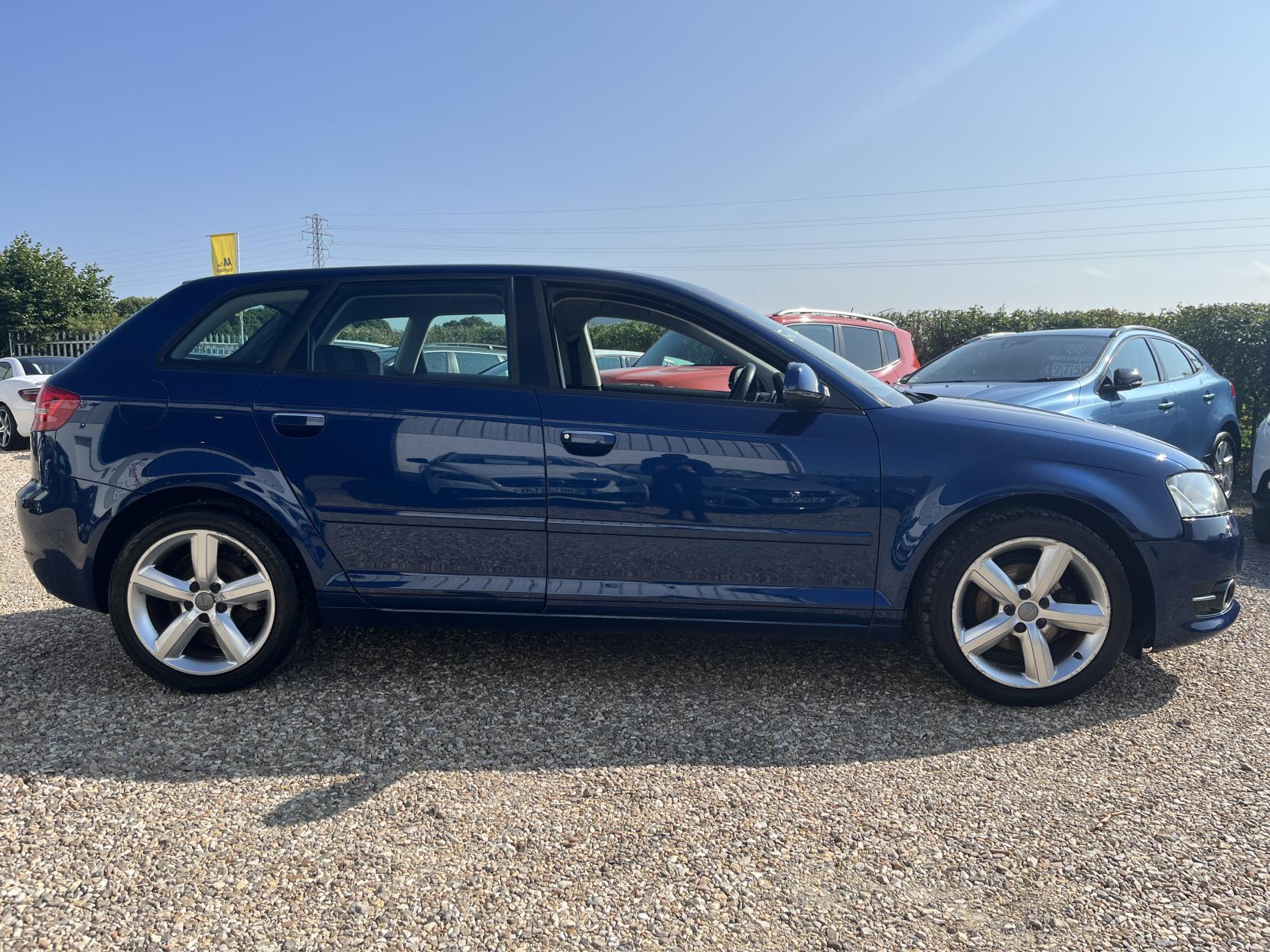 Audi A3 1.6 Technik SE Sportback 5dr Petrol Manual Euro 4 (102 ps)