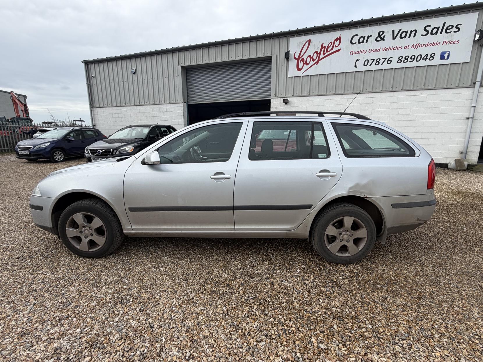 Skoda Octavia 2.0 FSI Estate 5dr Petrol Manual 4WD Euro 4 (150 bhp)