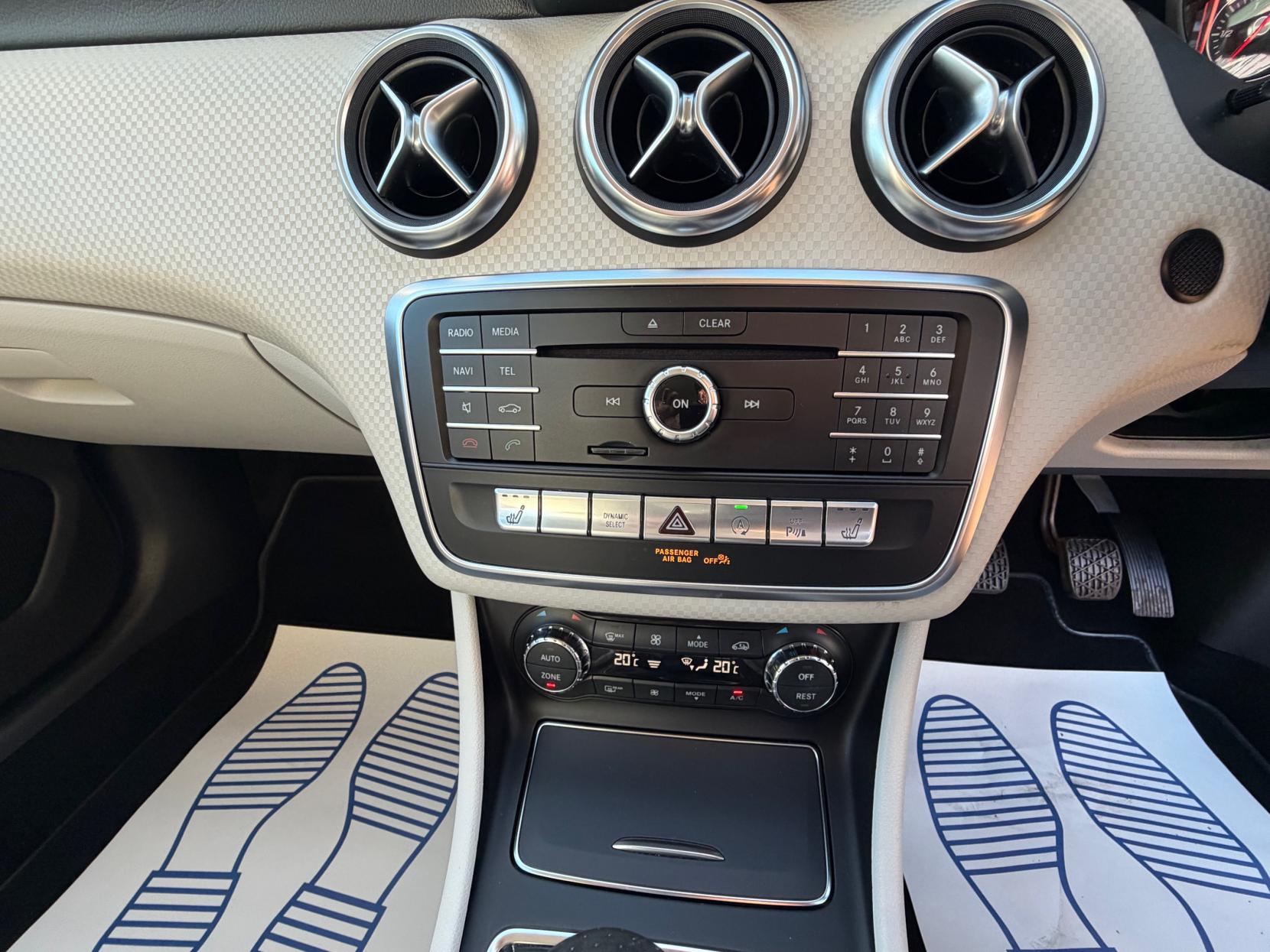 Mercedes-Benz A Class 1.5 A180d Sport (Executive) Hatchback 5dr Diesel Manual Euro 6 (s/s) (109 ps)