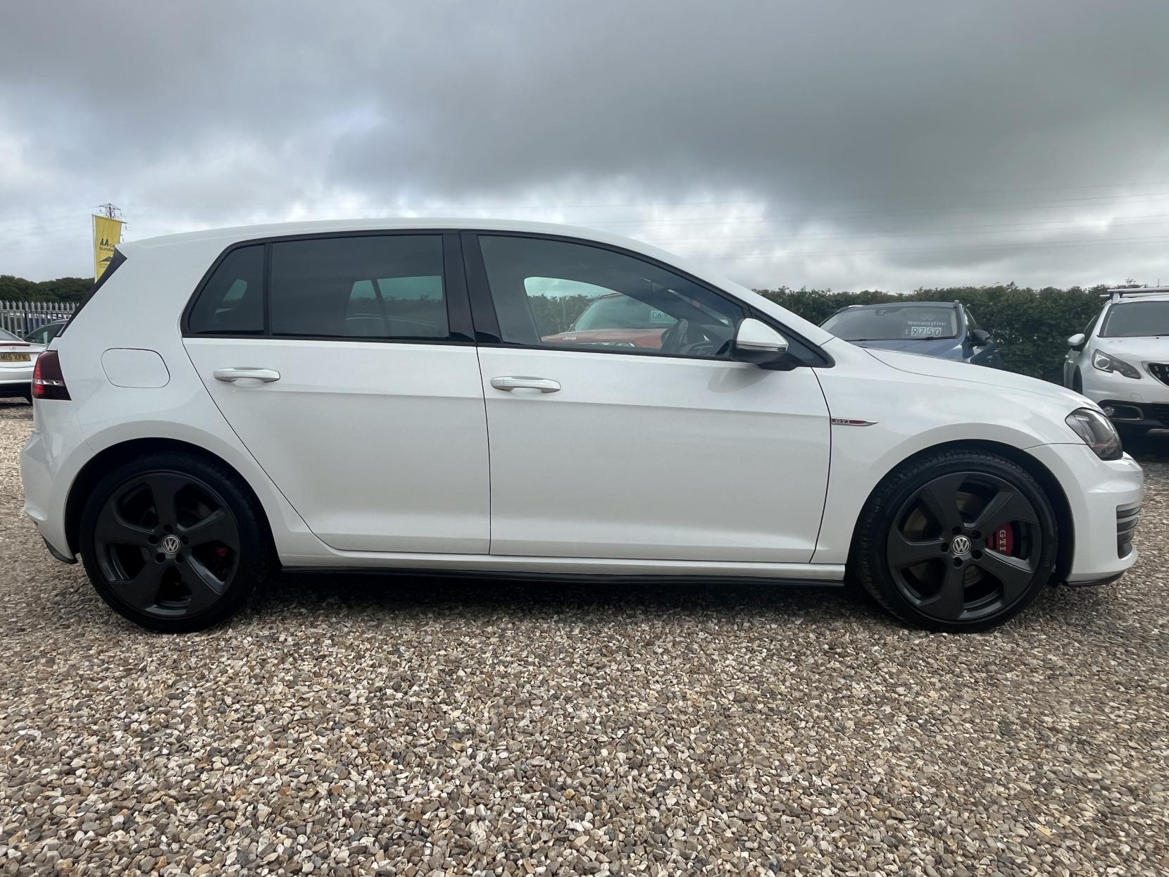 Volkswagen Golf 2.0 TSI BlueMotion Tech GTI Performance Hatchback 5dr Petrol Manual Euro 6 (s/s) (230 ps)
