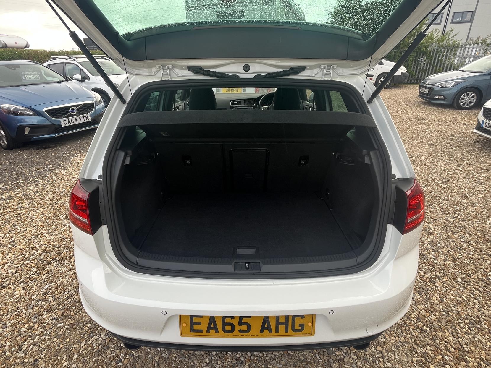 Volkswagen Golf 2.0 TSI BlueMotion Tech GTI Performance Hatchback 5dr Petrol Manual Euro 6 (s/s) (230 ps)