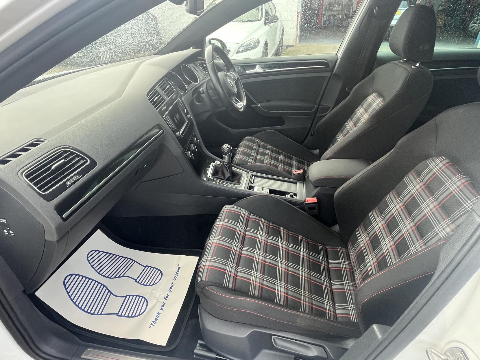 Volkswagen Golf 2.0 TSI BlueMotion Tech GTI Performance Hatchback 5dr Petrol Manual Euro 6 (s/s) (230 ps)