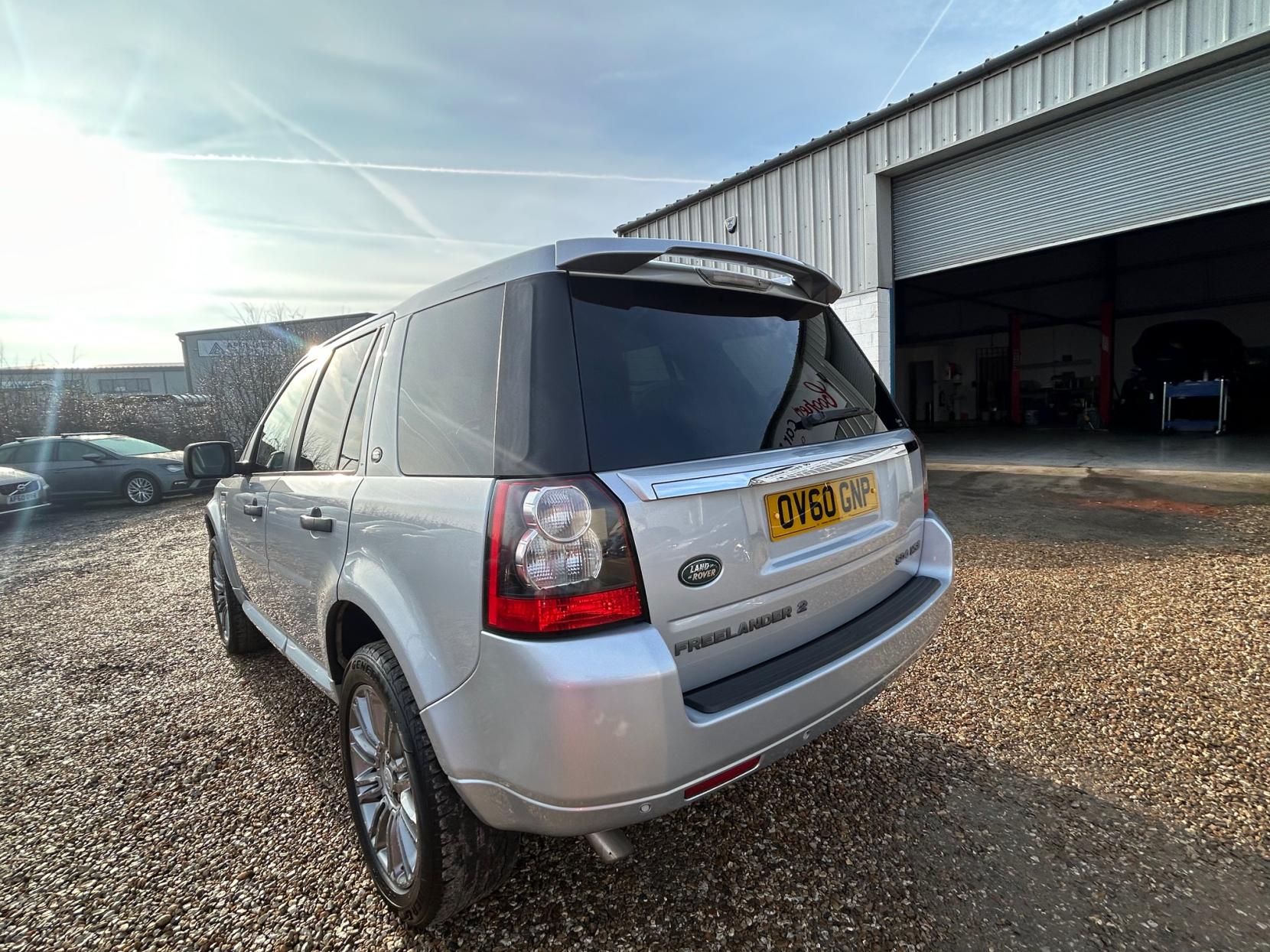 Land Rover Freelander 2 2.2 SD4 HSE SUV 5dr Diesel CommandShift 4WD Euro 5 (190 ps)