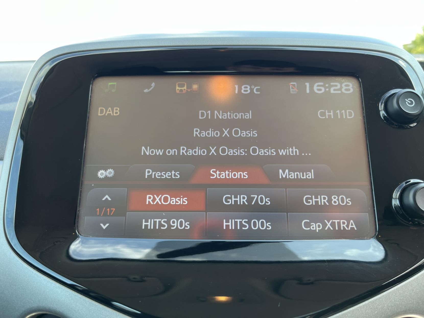 Toyota AYGO 1.0 VVT-i x-play Hatchback 5dr Petrol Manual Euro 5 Euro 5 (68 ps)