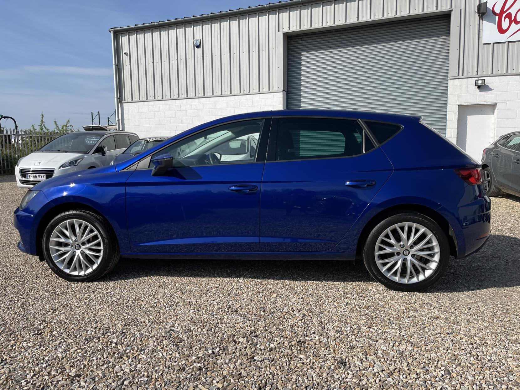 SEAT Leon 1.2 TSI SE Dynamic Technology Hatchback 5dr Petrol Manual Euro 6 (s/s) (110 ps)