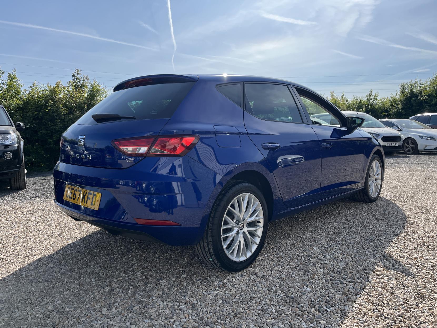 SEAT Leon 1.2 TSI SE Dynamic Technology Hatchback 5dr Petrol Manual Euro 6 (s/s) (110 ps)